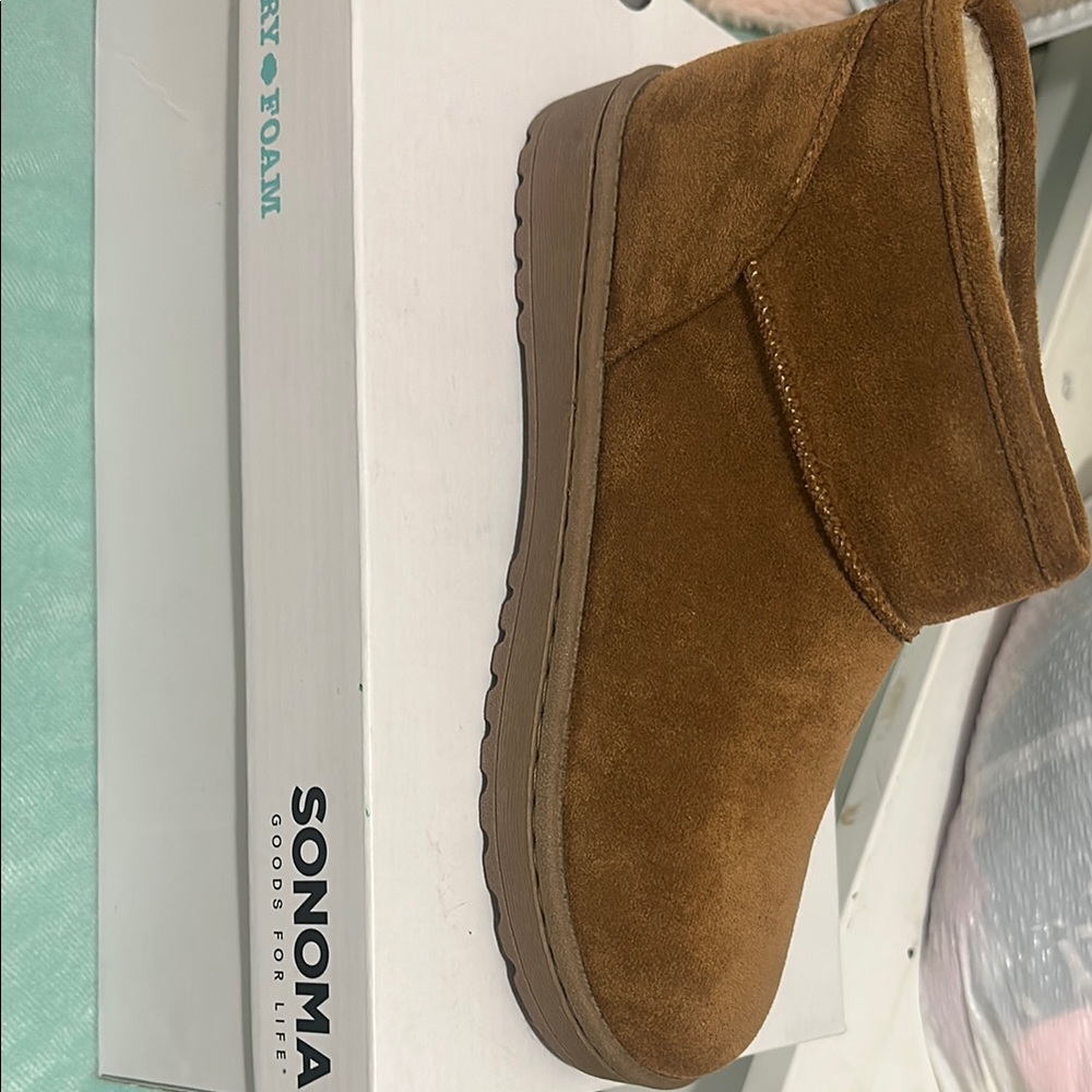 Sonoma Tan Suede Ankle Boots